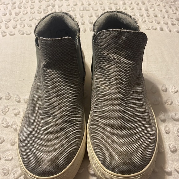 SODA slip on booties! - Picture 2 of 3